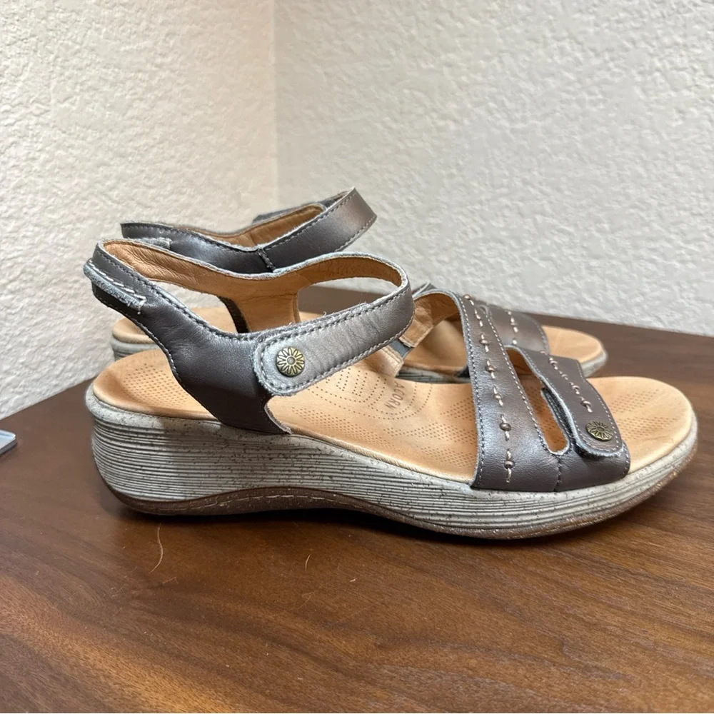 Acorn‎ Sandals Womens 9 Ankle Strap Gray Slip On Hook And Loop Open Toe Comfort